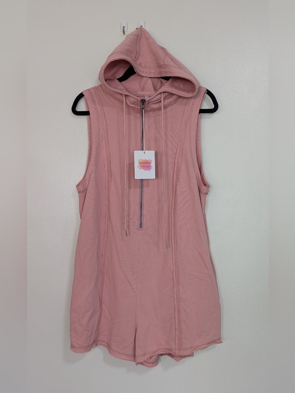 NWT Pink Sleeveless Hooded Zip Front Romper Size Medium
